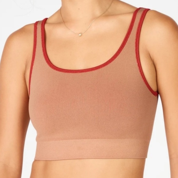 Fabletics Sunny Reversible Low Impact Sports Bra Haute Red/Maplewood Tan Small - Picture 3 of 11